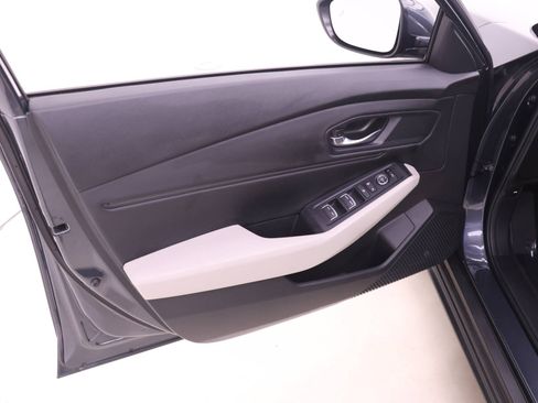 Certified 2024 Honda Accord EX image 8