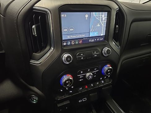 Used 2021 GMC Sierra 1500 Denali AWD/4WD image 25