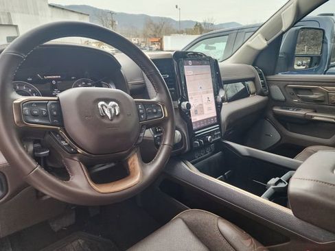 Used 2025 RAM 1500 Limited w/ Trailer Tow Group image 11