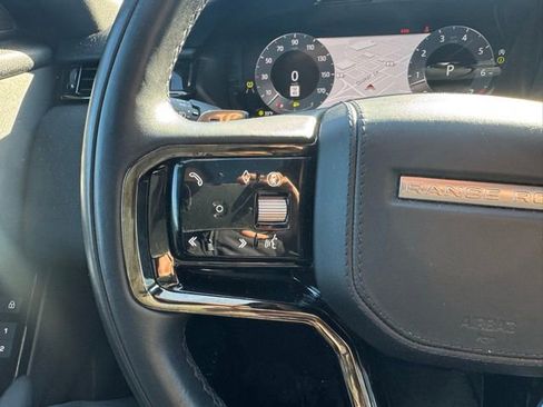 Used 2025 Land Rover Range Rover Velar Dynamic SE image 23