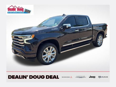 Used 2023 Chevrolet Silverado 1500 High Country w/ High Country Premium Package AWD/4WD image 1