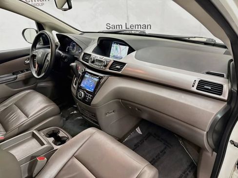 Used 2016 Honda Odyssey Touring Elite image 30