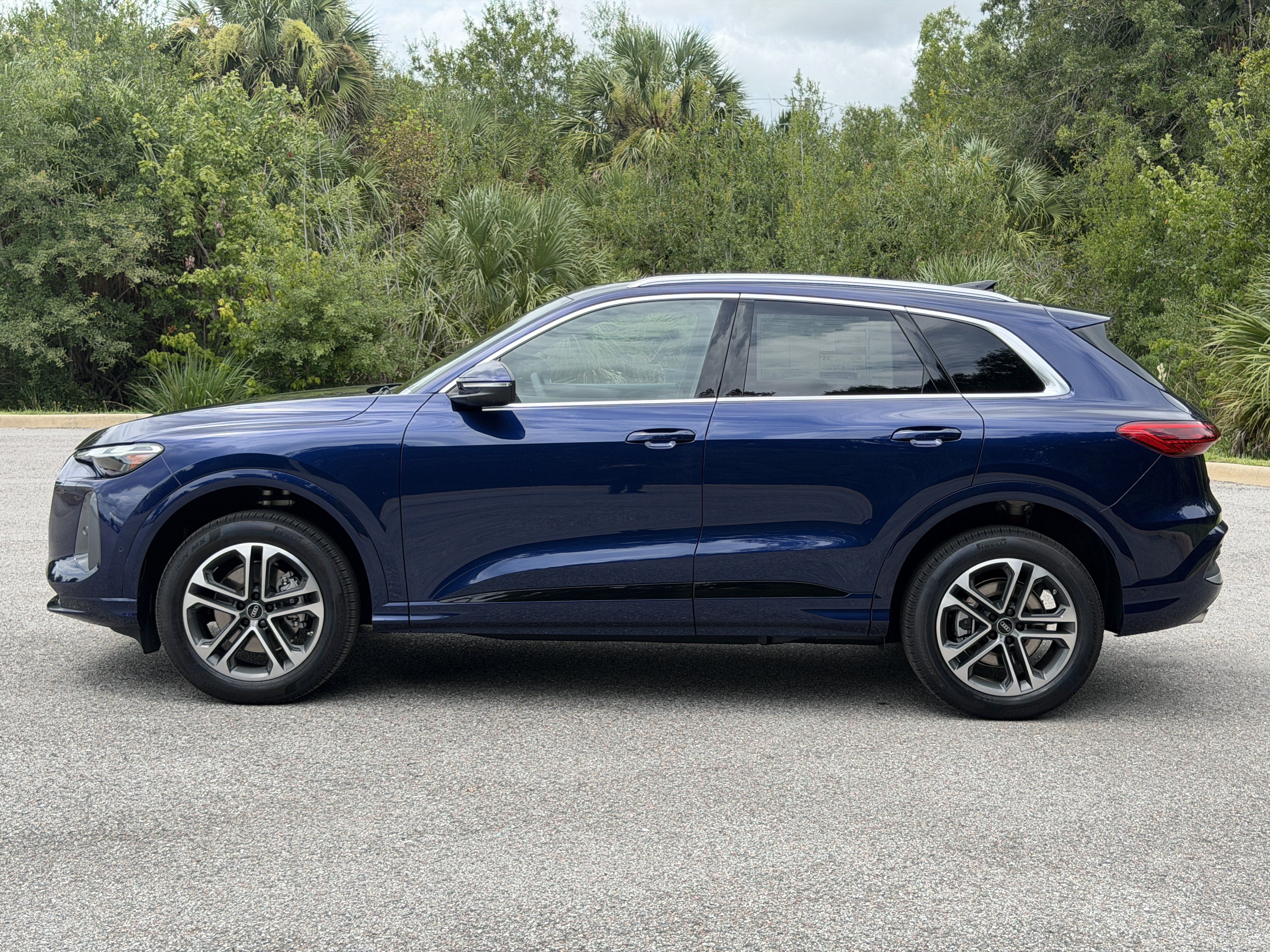New 2026 Audi Q5 Premium AWD/4WD image 4
