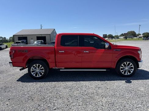 Used 2016 Ford F150 Lariat w/ Equipment Group 502A Luxury AWD/4WD image 3