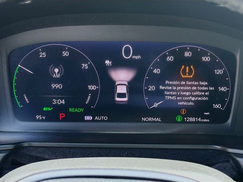Used 2023 Honda Accord Sport image 11