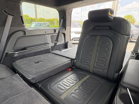 Used 2024 Rivian R1S Adventure AWD/4WD image 23
