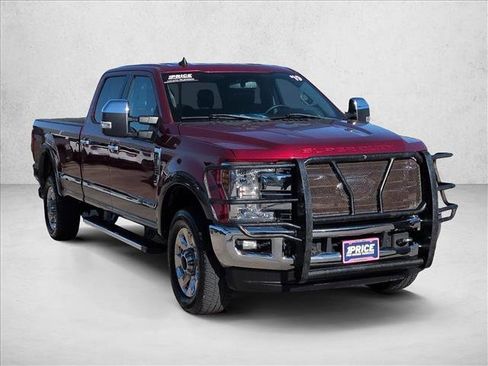 Used 2019 Ford F350 Lariat w/ Chrome Package image 3