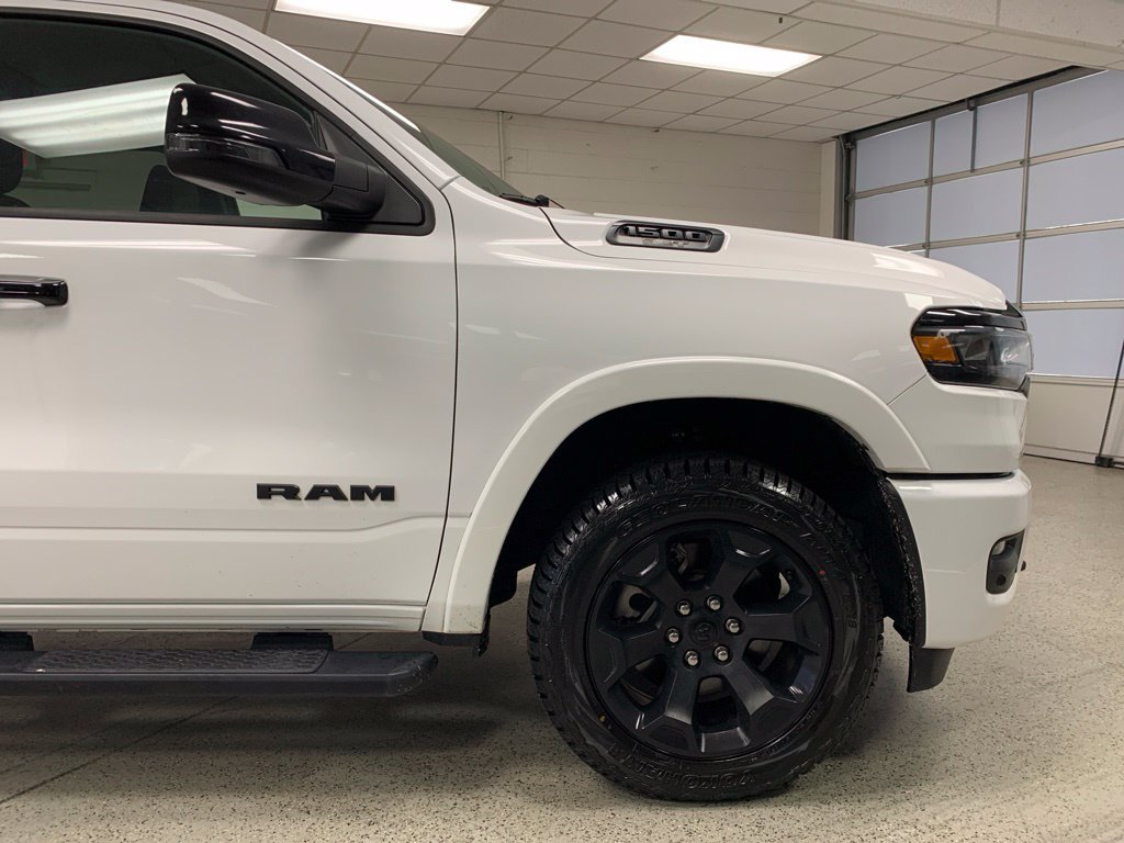 Certified 2025 RAM 1500 Big Horn AWD/4WD image 10