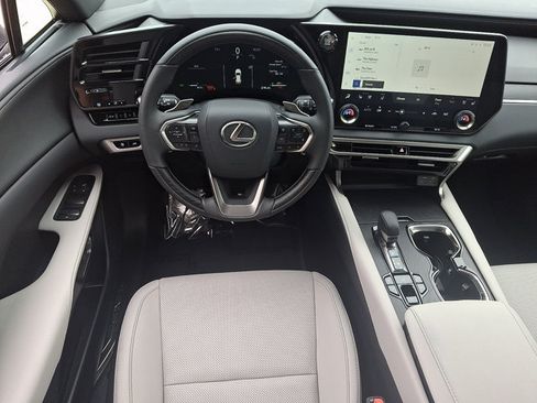 Certified 2025 Lexus RX 350 Premium AWD/4WD image 12