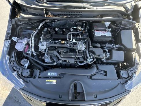 Certified 2024 Toyota Corolla LE image 18