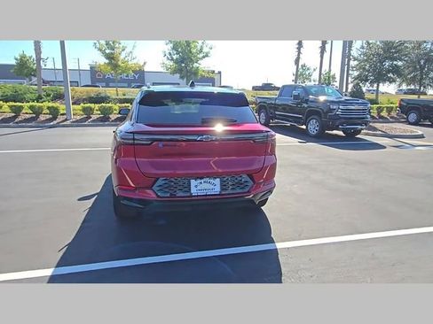 New 2026 Chevrolet Equinox EV RS image 34