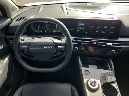 New 2026 Kia Sportage AWD Hybrid image 19