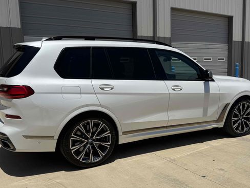 Used 2020 BMW X7 M50i w/ Executive Package AWD/4WD image 30