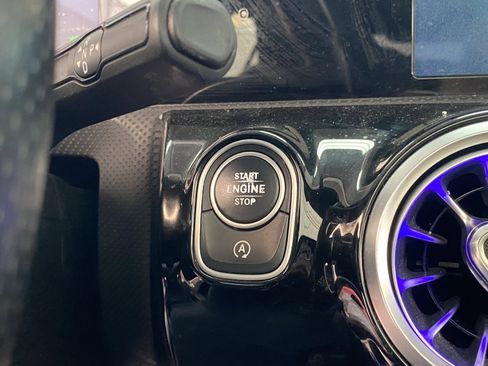 Used 2020 Mercedes-Benz A 220 4MATIC image 24