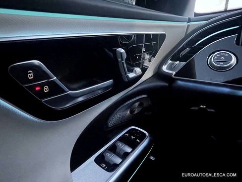 Used 2025 Mercedes-Benz E 350 4MATIC Sedan image 38