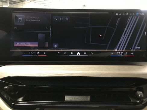 Used 2025 BMW 330i Sedan RWD image 16