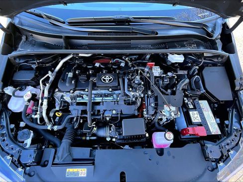 Certified 2025 Toyota Corolla LE image 30