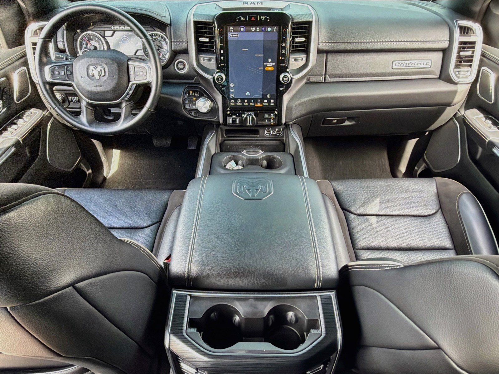 Used 2023 RAM 1500 Laramie AWD/4WD image 21