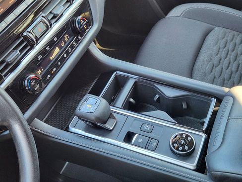 Used 2022 Nissan Pathfinder S w/ Cargo Package image 19