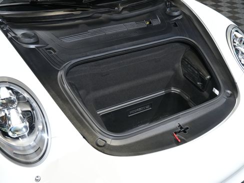 Used 2018 Porsche 911 Turbo S image 42