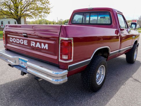 Used 1988 Dodge D/W Truck 100 AWD/4WD image 3