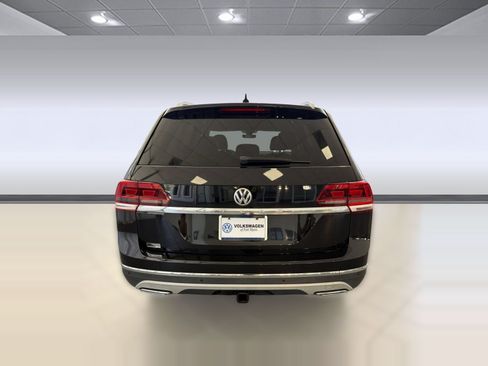 Used 2018 Volkswagen Atlas SEL FWD image 10
