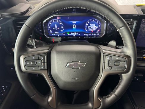 Used 2024 Chevrolet Silverado 1500 ZR2 w/ Technology Package image 24