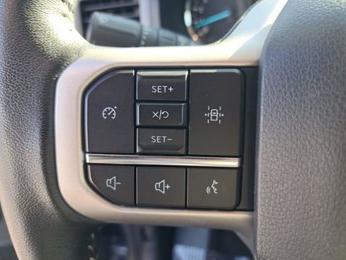 Certified 2022 Ford Expedition XLT image 25