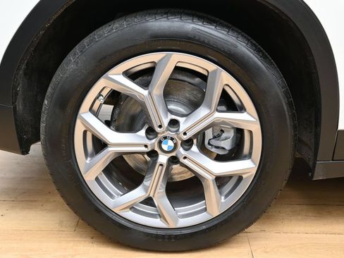 Used 2022 BMW X3 xDrive30i AWD/4WD image 13