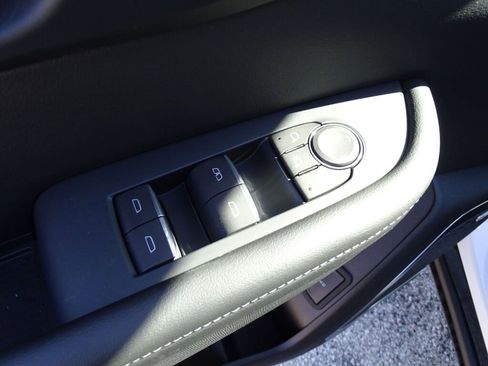 New 2025 Buick Enclave Sport Touring w/ Super Cruise Package image 27