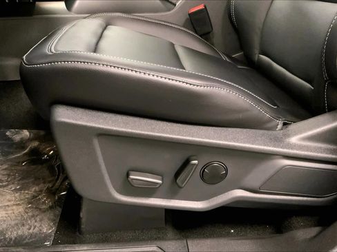 New 2025 Ford Bronco Outer Banks image 19