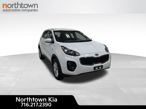 Certified 2019 Kia Sportage LX image 2