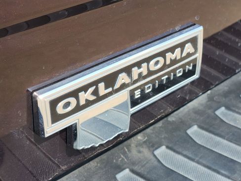 Used 2018 Ford F150 XLT w/ Equipment Group 302A Luxury image 16