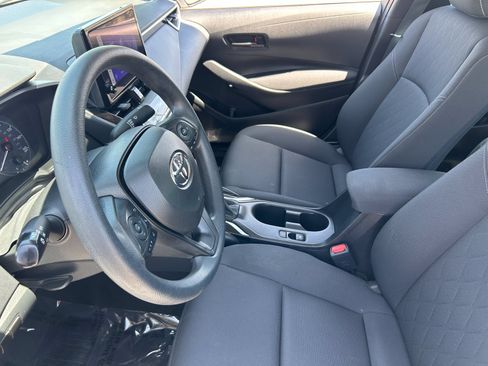 Used 2023 Toyota Corolla LE FWD image 25