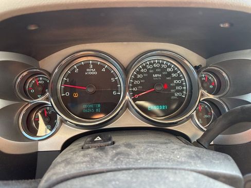 Used 2012 Chevrolet Silverado 1500 W/T image 13