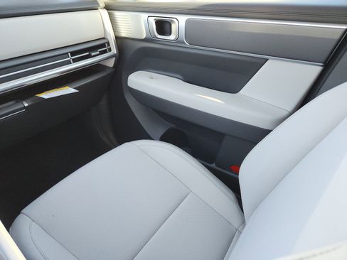 New 2026 Hyundai Santa Fe SE image 14