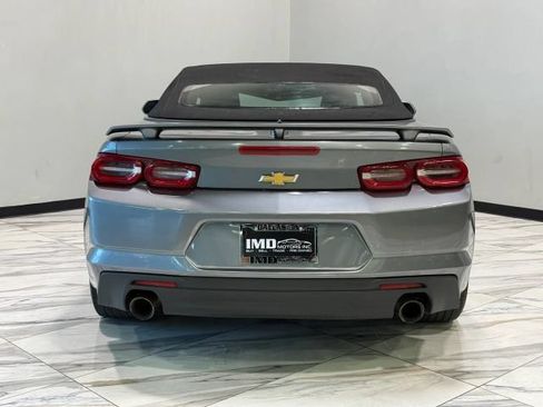 Used 2020 Chevrolet Camaro LT RWD image 7