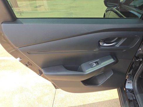 Used 2023 Honda Accord EX image 12