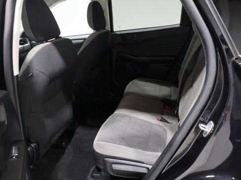 Used 2022 Ford Escape SE image 20