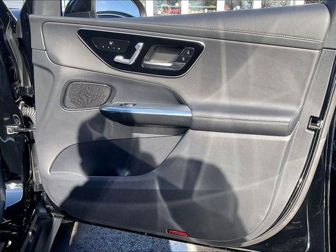 Certified 2023 Mercedes-Benz GLC 300 4MATIC image 16