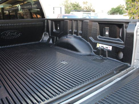 Used 2020 Ford F250 XLT AWD/4WD image 30