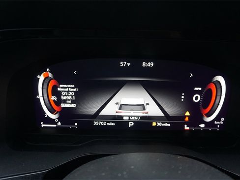 Used 2023 Nissan Pathfinder Platinum image 7