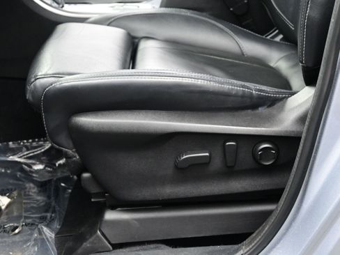 Used 2020 Subaru Ascent Limited w/ Technology Package AWD/4WD image 11