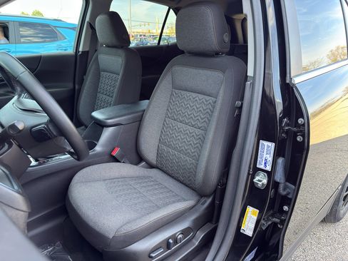 Used 2024 Chevrolet Equinox LT FWD image 13
