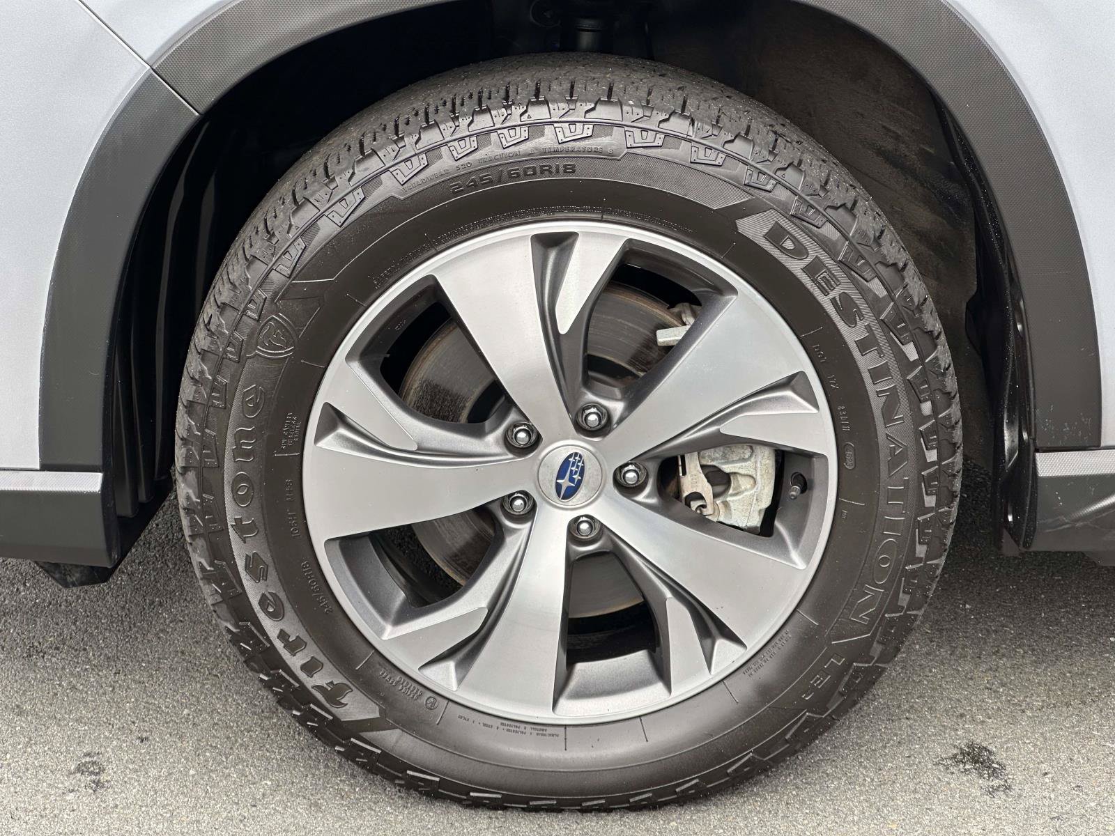 Used 2022 Subaru Ascent Premium w/ Convenience Package AWD/4WD image 7