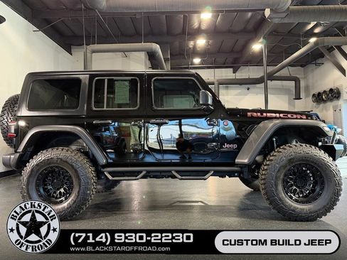 Used 2024 Jeep Wrangler Unlimited Rubicon AWD/4WD image 1