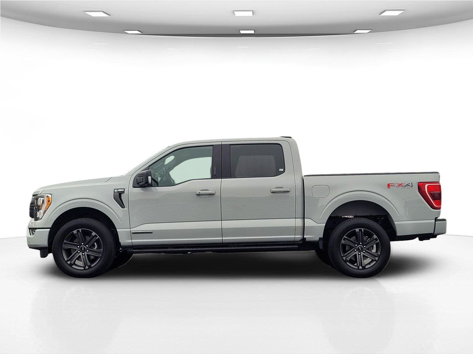 Used 2023 Ford F150 XLT w/ Equipment Group 302A High AWD/4WD image 9
