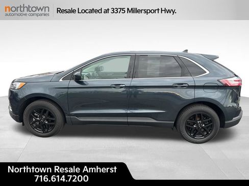 Used 2024 Ford Edge SEL image 2