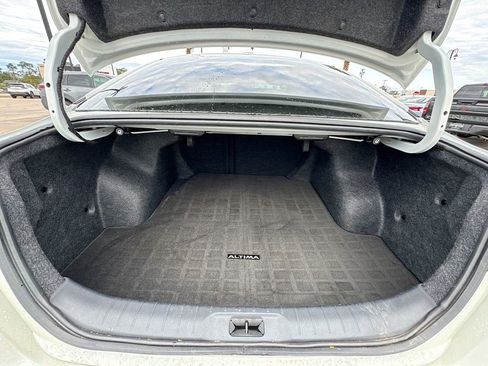 Used 2024 Nissan Altima 2.5 SR image 21