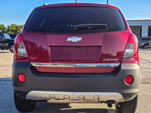Used 2014 Chevrolet Captiva Sport LS FWD image 5